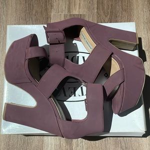 Steve Madden Gantlet - Burgundy Size 8